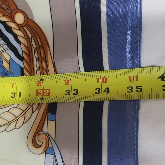 R-2147- Nautical Women's Scarf Blue Cream Colors NWT - Picture 2 of 8